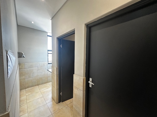 To Let commercial Property for Rent in Ndabeni Western Cape